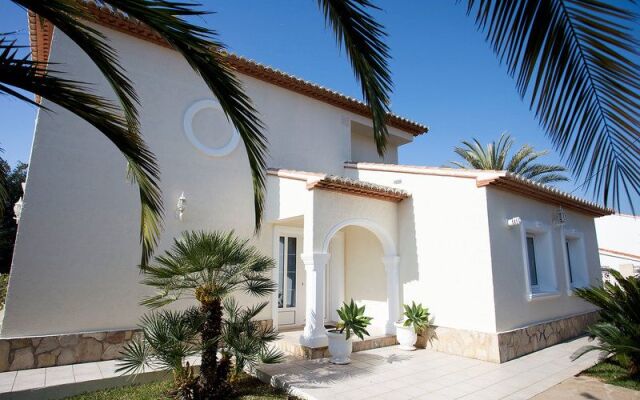 Villa Costeres