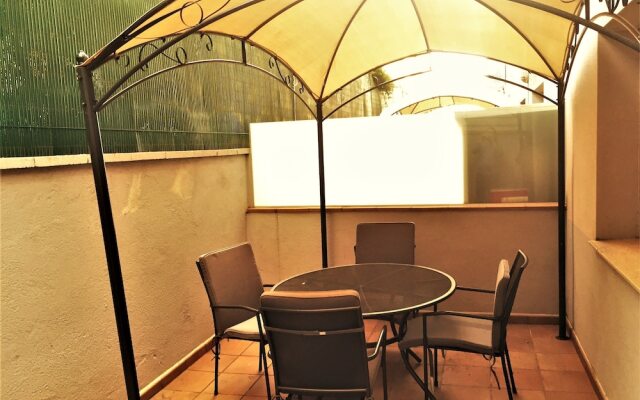 Lloret Beach Apartments