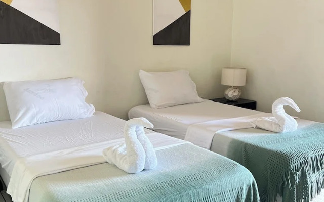 Seaview Apartel