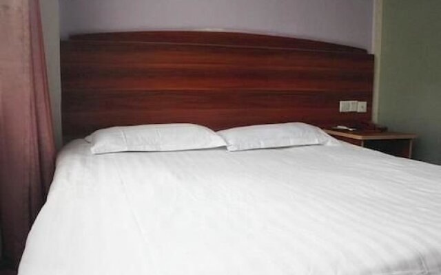 Wuhan Super 7 Hotel