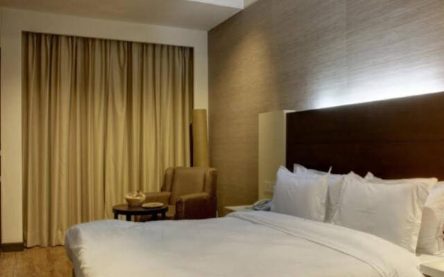 Aavaa Surya Continental Hotel