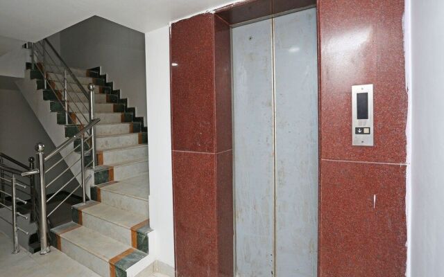 OYO 11675 Hotel Prahlad Inn