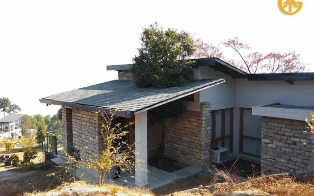 Queens Meadows by Sunshine & Smiles