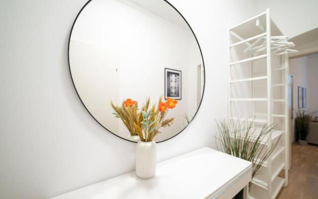 Beautiful apartment in Vienna's heart 1b