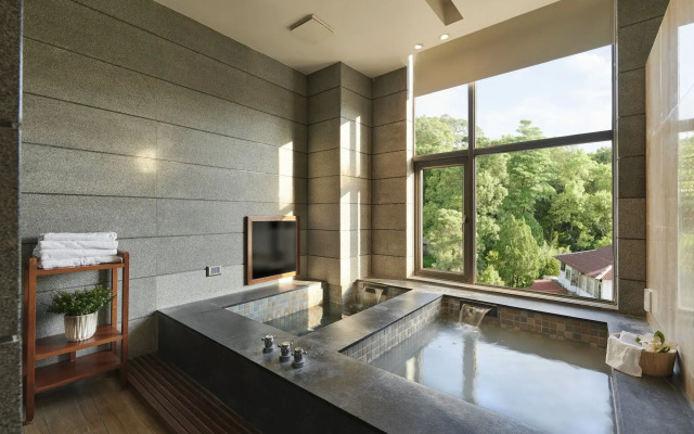 Reikei Hot Spring Resort