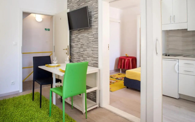 Apartmani Mira