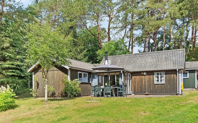 7 Person Holiday Home in Kolind-by Traum