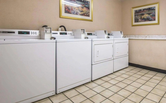 Clarion Inn and Events Center Pueblo North