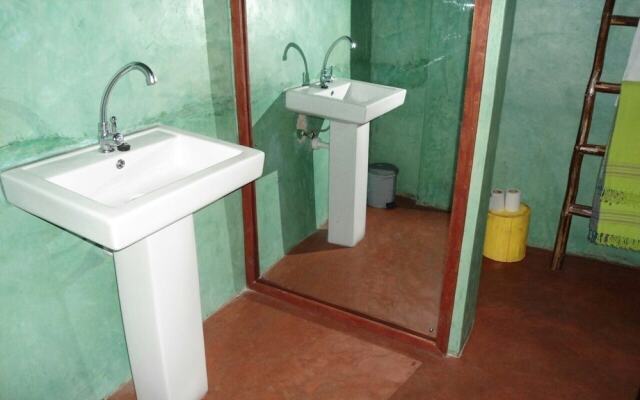 Eagle Camp Mida Creek