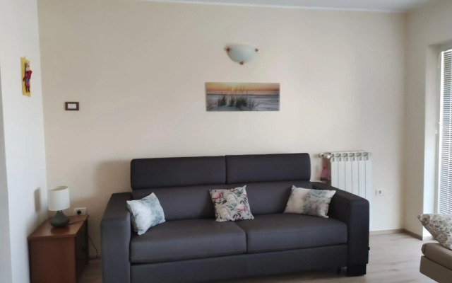 Apartments Tomišić