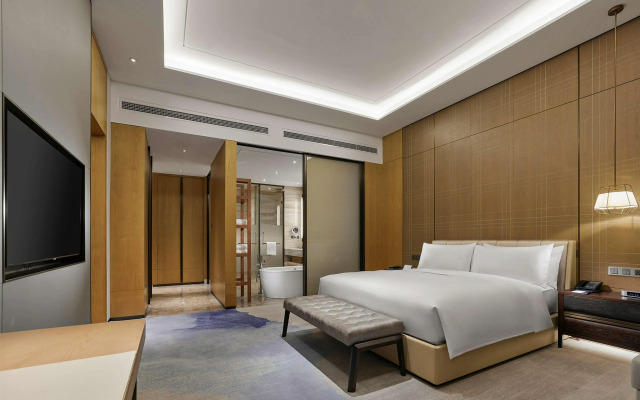 DoubleTree by Hilton Quzhou