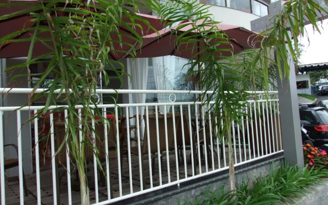 Vivas Hotel & Casa
