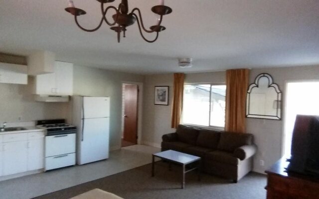 Riviera Motor Lodge