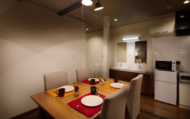 Tsumugi Hostel Enmachi