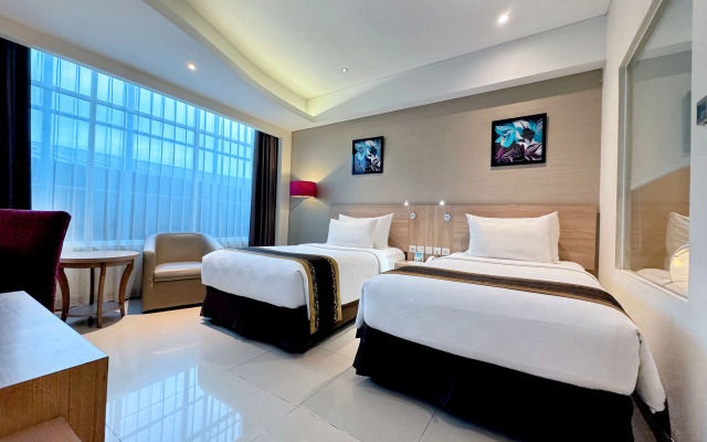 Golden Tulip Galaxy Hotel