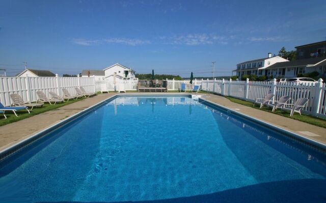 Bluebird Ocean Point Inn