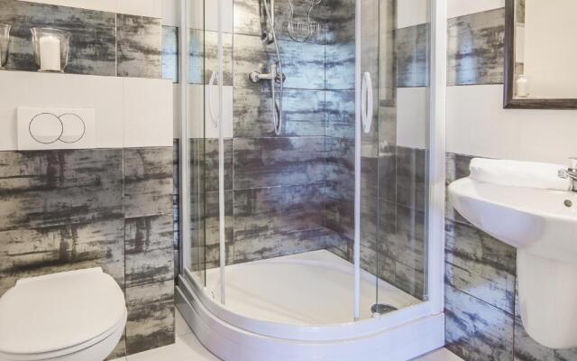 VacationClub - Trzy Korony Wazów Apartment 11