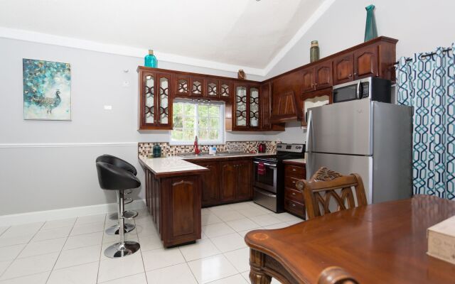 Casa Tianna Guest Apartments