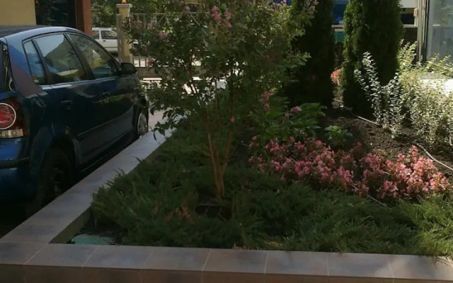 Elizabeth Apartments