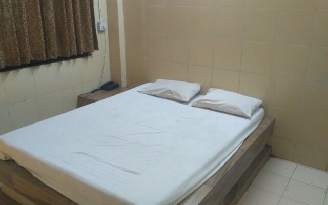 Hotel Govinda lodge