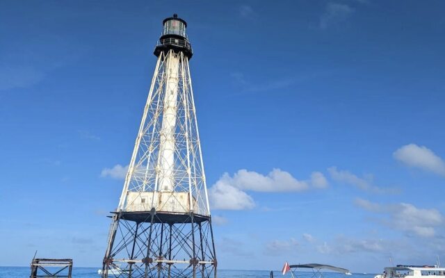 Bud N' Mary's Fishing Marina