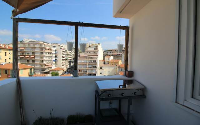 Nice Booking - Fleurs Terrasse Parking