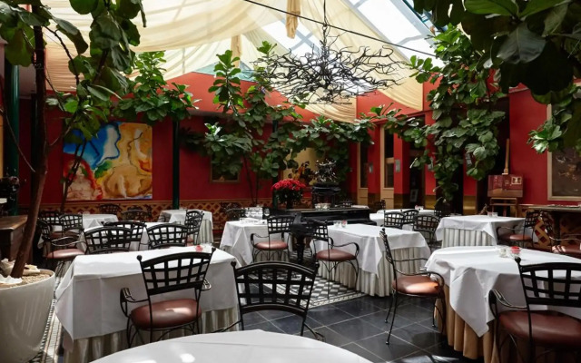 Hotel Colvenier
