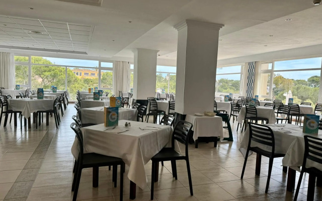 Hotel Cabot Cala Ferrera