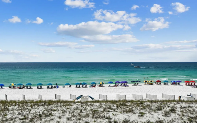 Inlet Reef 206 2 Bedroom Condo by RedAwning