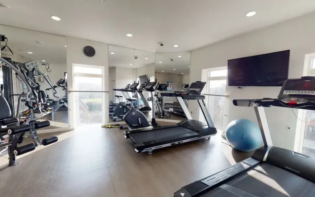 Luxury 1-bed Town Centre South Stevenage