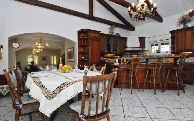 Villa Pagali