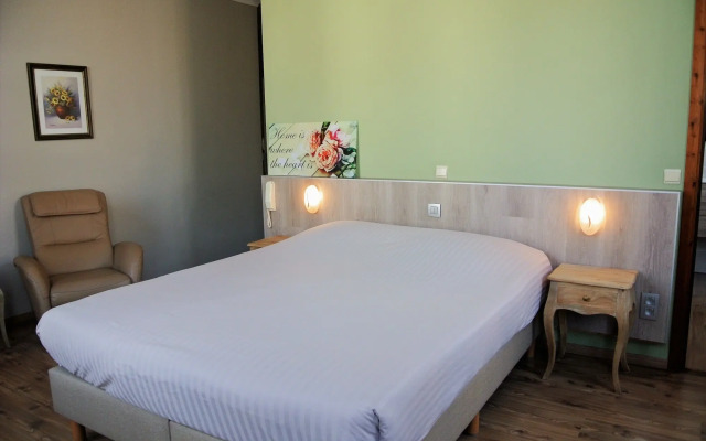 Hotel Tropicana