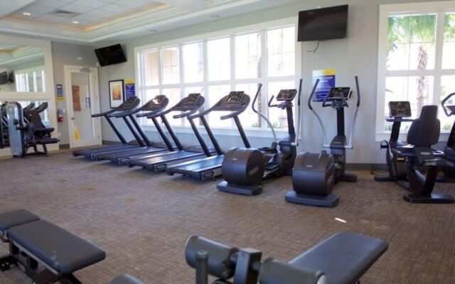 Ralph's 7 Bed Solterra Vacation Home