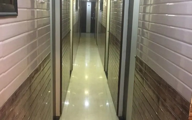 Hotel King Star Near VT Station