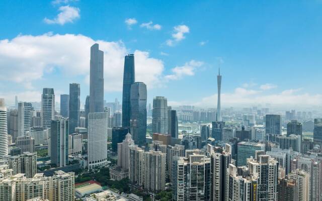 Imperial Traders Elong Hotel