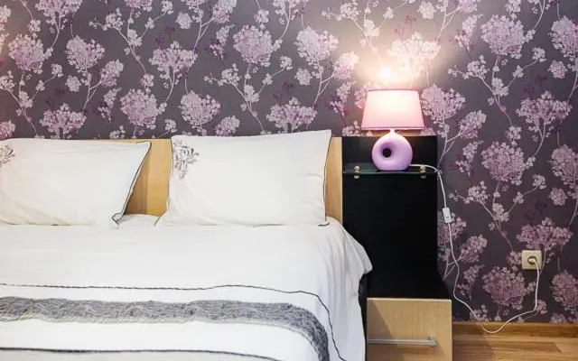 VIP Apartment ob Gorkogo Square