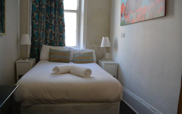 Hostel 7
