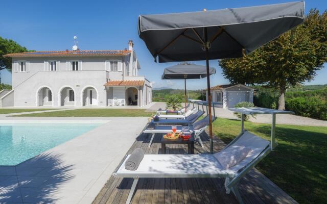 Villa Edoardo 9 in Crespina Lorenzana