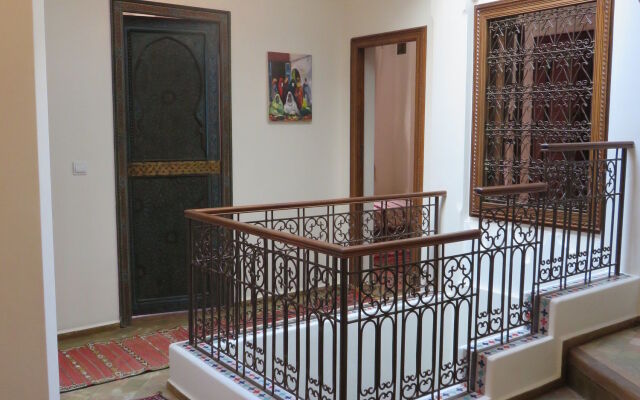 Riad La Douiria
