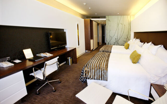 African Pride 15 On Orange Hotel