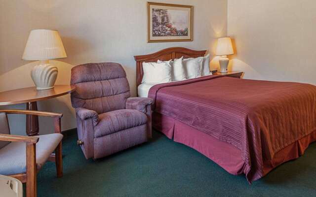 Quality Inn Ennis