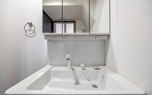 SeRENO Shinmachi 801