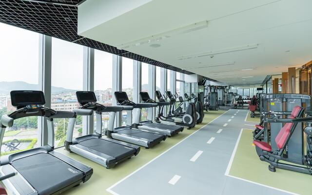 Holiday Inn Guangzhou South Lake by IHG