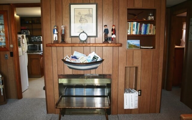 41 Patterson - 2 Bedroom House