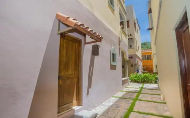 Caribbean Breeze 7A Condo