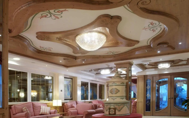 Hotel Corona Wellness & Family