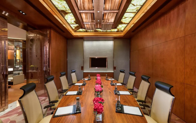 Mandarin Oriental Pudong, Shanghai