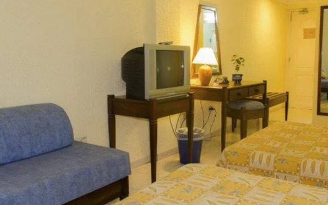 Gran Caribe Sun Beach