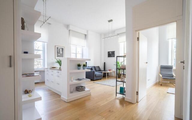 Old Town Heart VII - TheBarbican