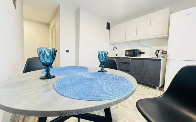 Саквояж на улице 40 лет Победы 2И